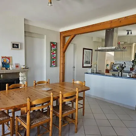 Nyaraló Maison De Vue Et Port Plaisance